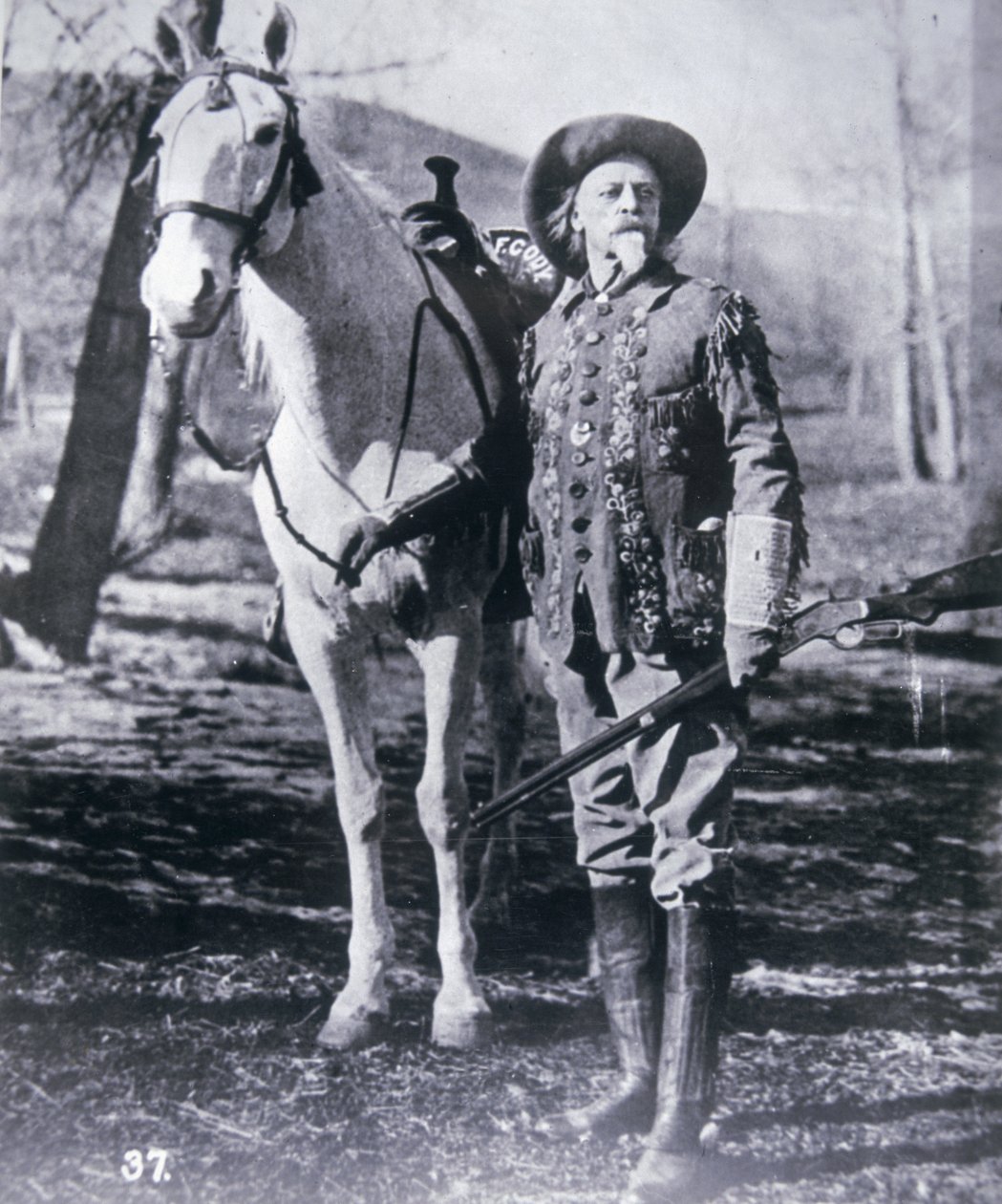 Buffalo Bill Cody (1846-1917) son yıllarında (s/b fotoğraf) by American Photographer