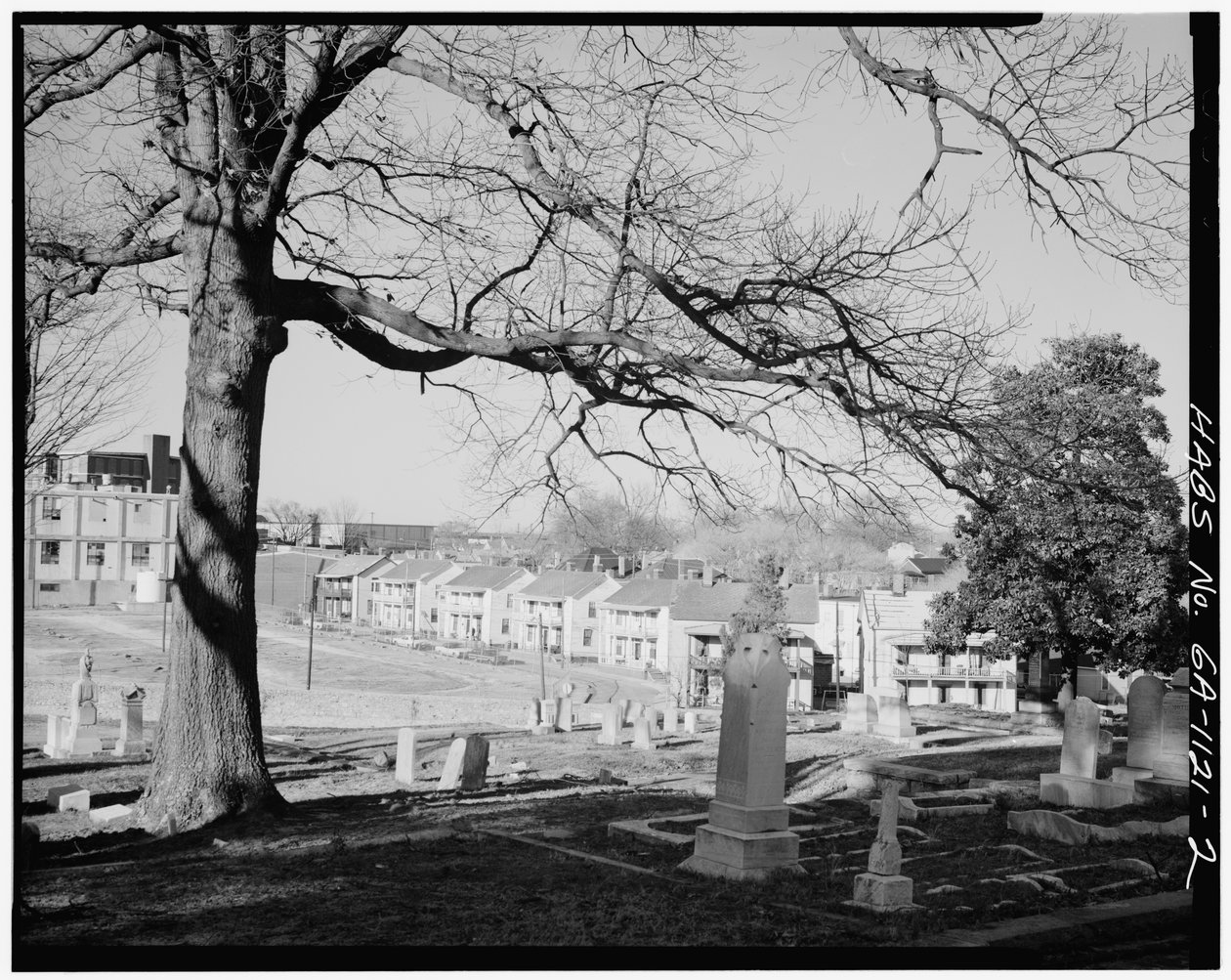 Cabbagetown Bölgesi (Genel Görünümler), Boulevard, Pearl Street, Memorial Drive ve Demiryolu rayları, Atlanta, Fulton County, GA (s/b fotoğraf) by American Photographer