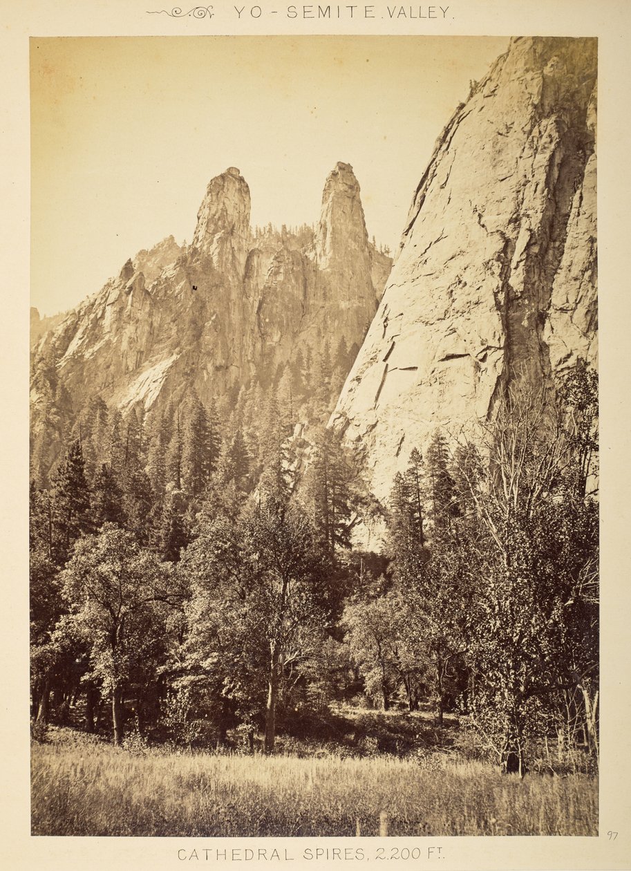 Katedral Kuleleri, Yosemite Vadisi by American Photographer