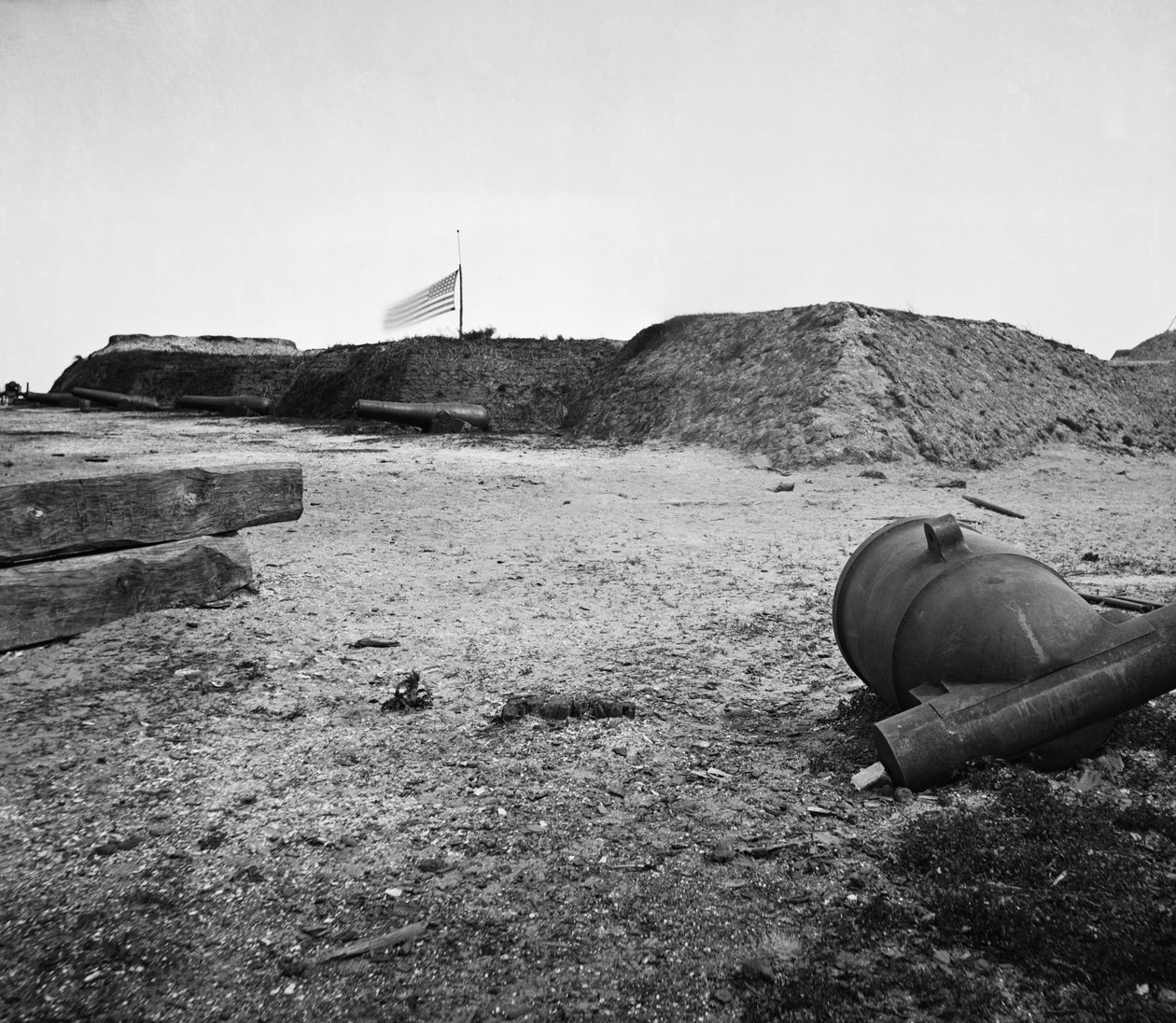 Terk edilmiş Fort Johnson, Charleston Harbor, Güney Carolina