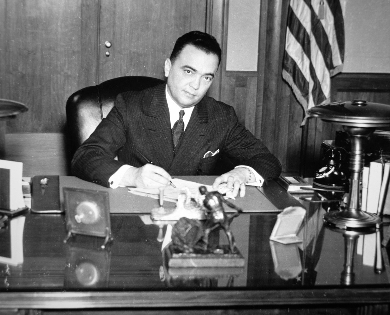 J. Edgar Hoover (1895-1972) 1935 (s/b fotoğraf) by American Photographer