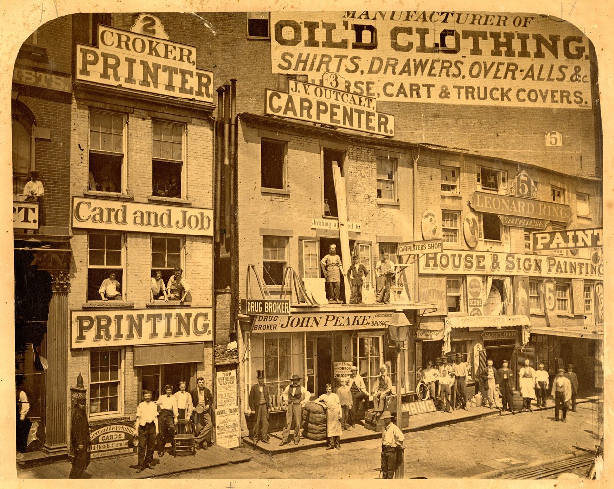 Lower Hudson Street, N.Y.C., 1865 (jelatin gümüş baskı) by American Photographer