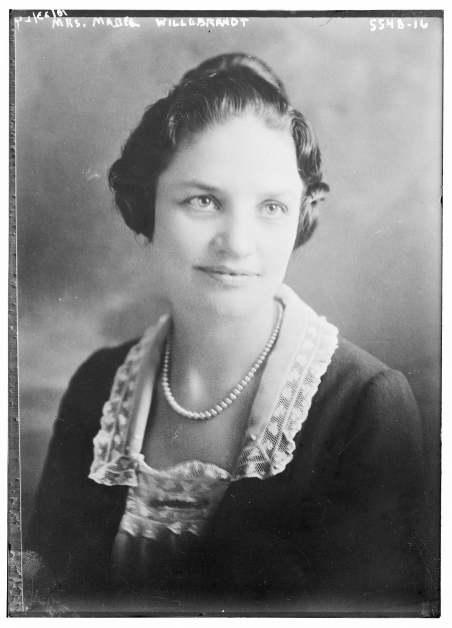 Bayan Mabel Willebrandt, 1920-25 dolayları by American Photographer
