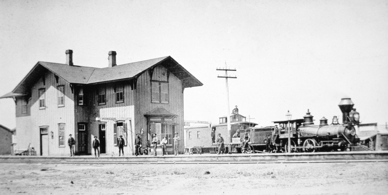 Rincon tren istasyonu, New Mexico by American Photographer