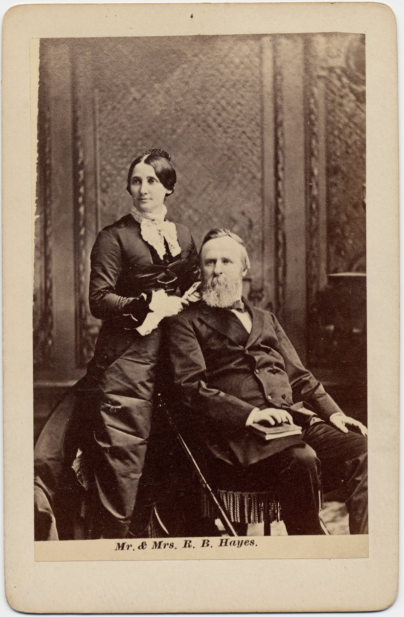 Rutherford Birchard Hayes (1822-93), 19. ABD Başkanı ve Lucy Ware Webb Hayes (1831-89), karısı (albüm fotoğrafı) by American Photographer