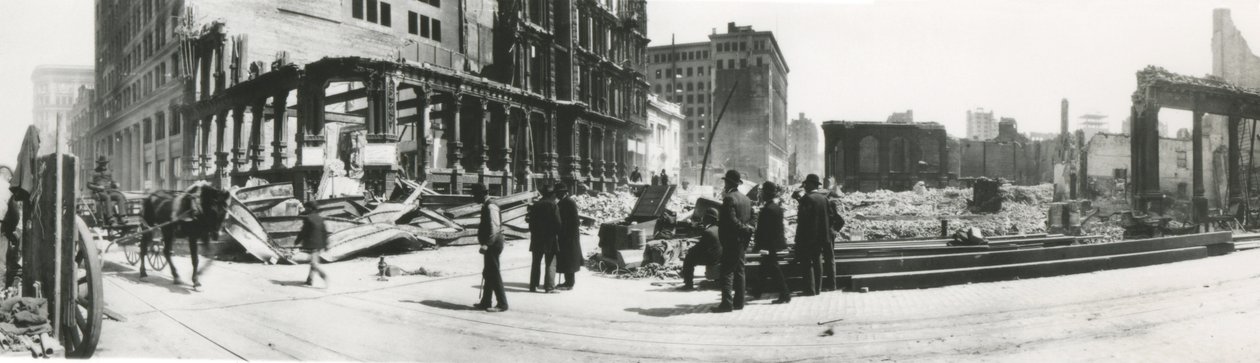 1906 depreminden sonra San Francisco by American Photographer