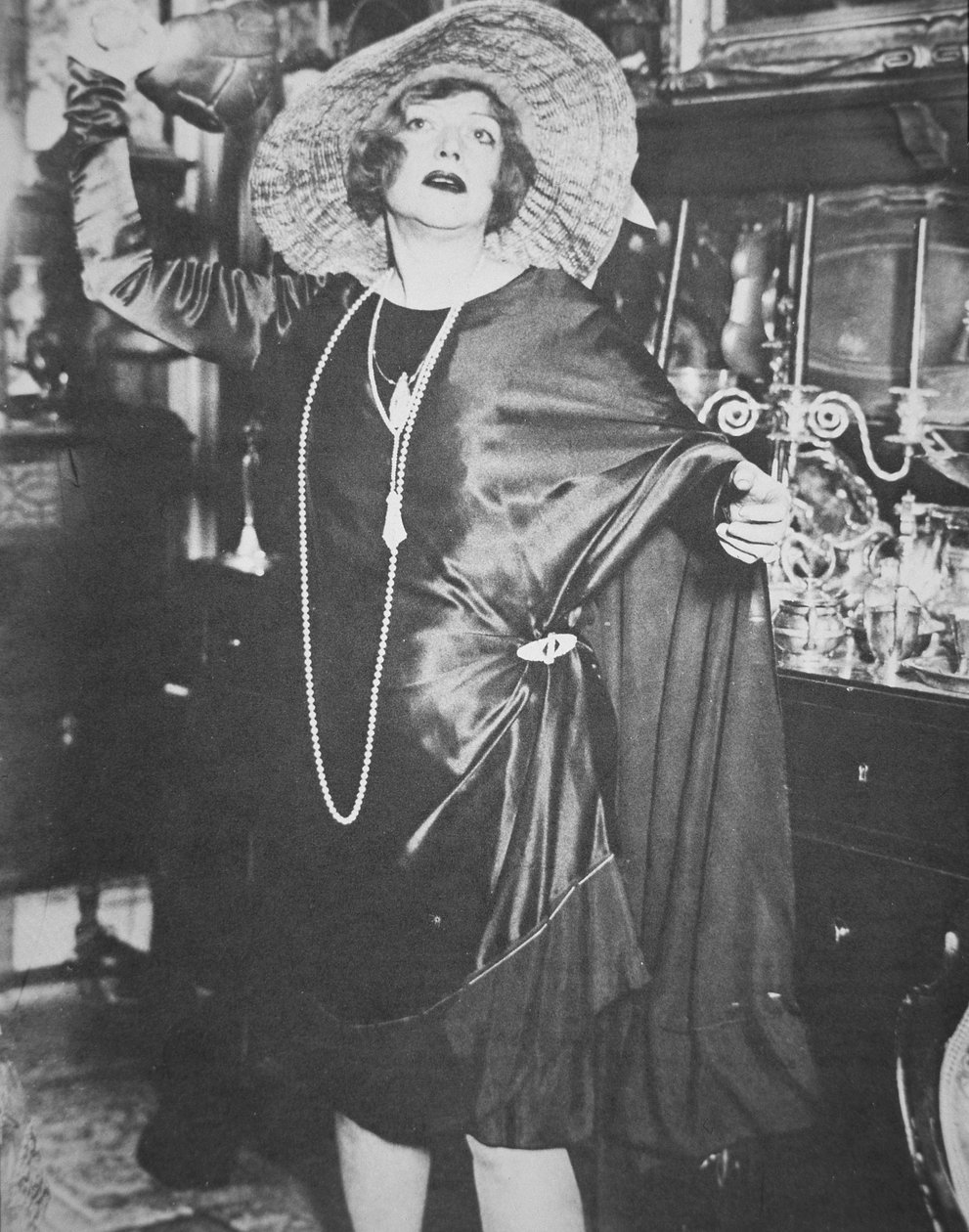 Texas Guinan (1884-1933) (s/b fotoğraf) by American Photographer