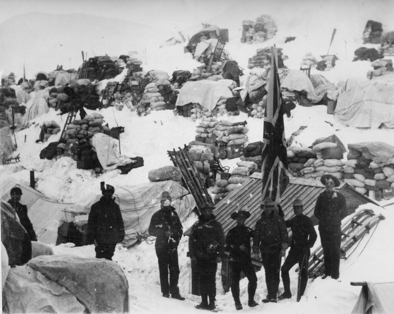 Yukon / Klondike Gold Rush, 1898 (s/b fotoğraf) by American Photographer