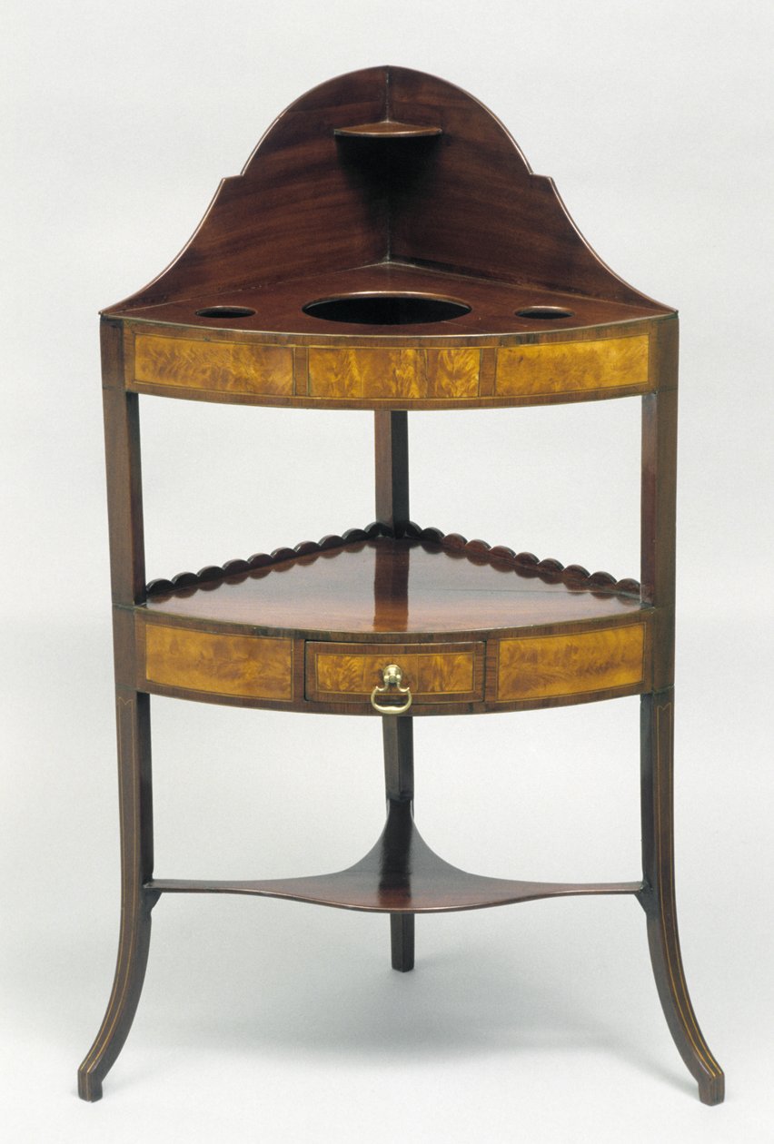 Lavabo Standı by American School