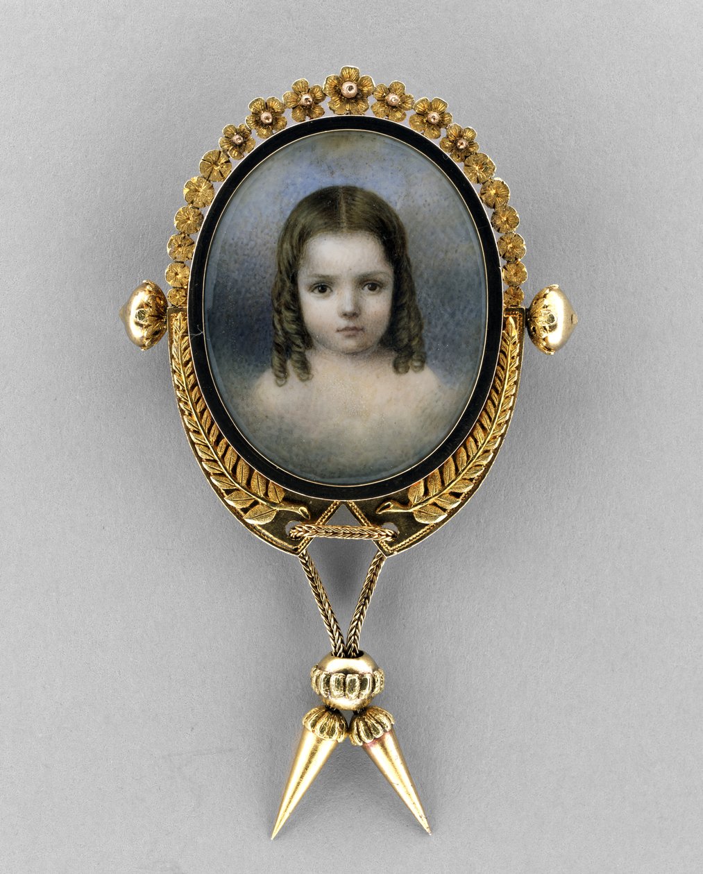 Bir Kız Portreli Broş, 1860 dolayları (fildişi üzerine suluboya) by American School