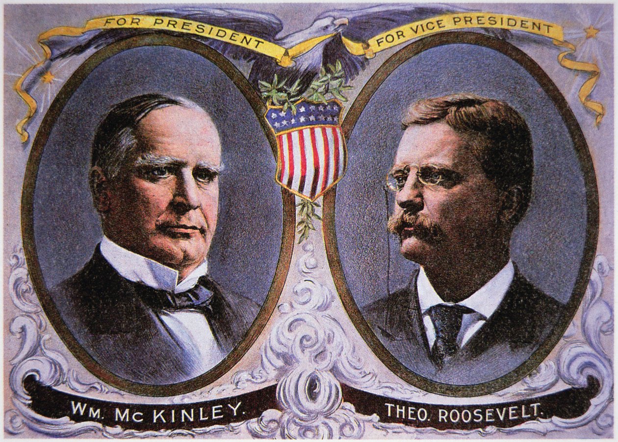 Başkan olarak William Mckinley (1843-1901) ve Başkan Yardımcısı olarak Theodore Roosevelt (1858-1919) için kampanya afişi by American School