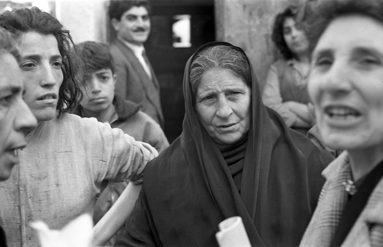 CROTONE - REFERANSLAR by Ando Gilardi