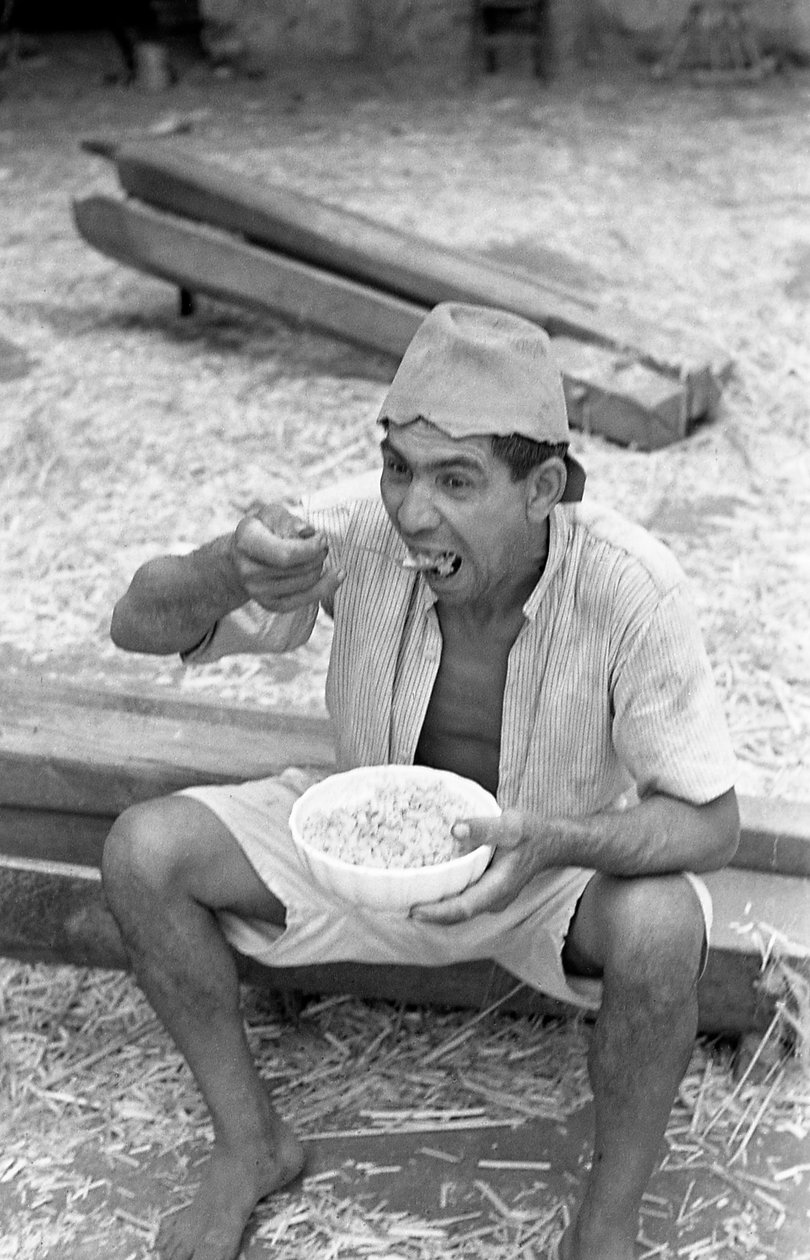 KENEVIR IŞLEME, MAKARNA MOLASI by Ando Gilardi