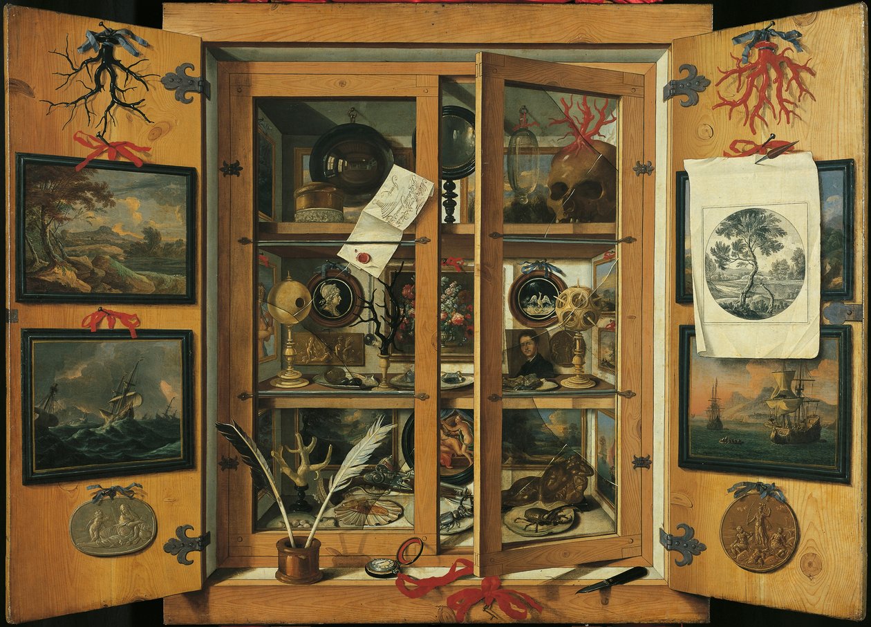 Andrea Dominico Remps (1621-1699) tarafından çeşitli nesnelerle (cam kapılı) merak dolabı. by Andrea Domenico Remps