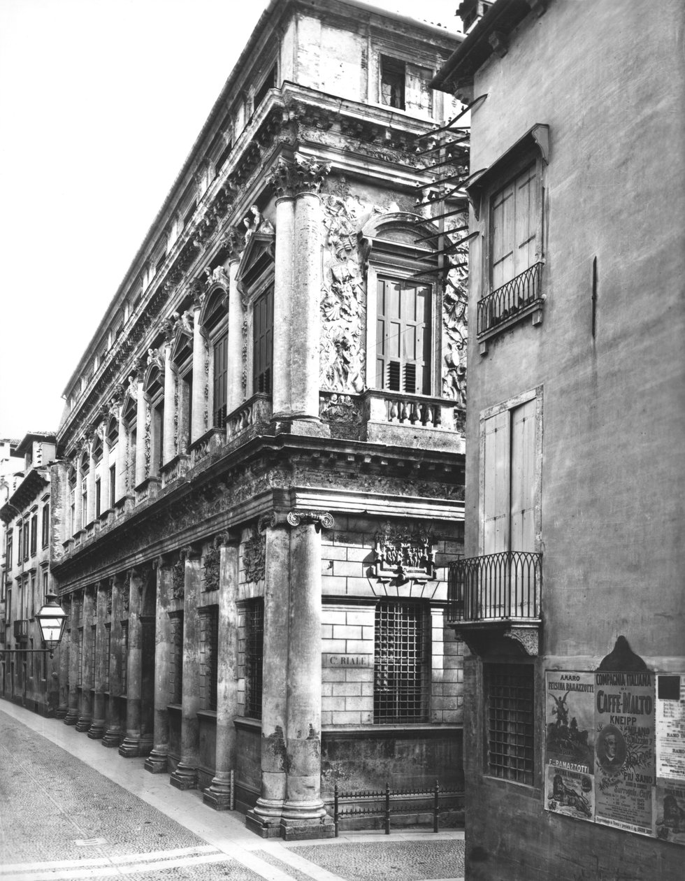 Porto-Barbarano Sarayı, c.1570-75