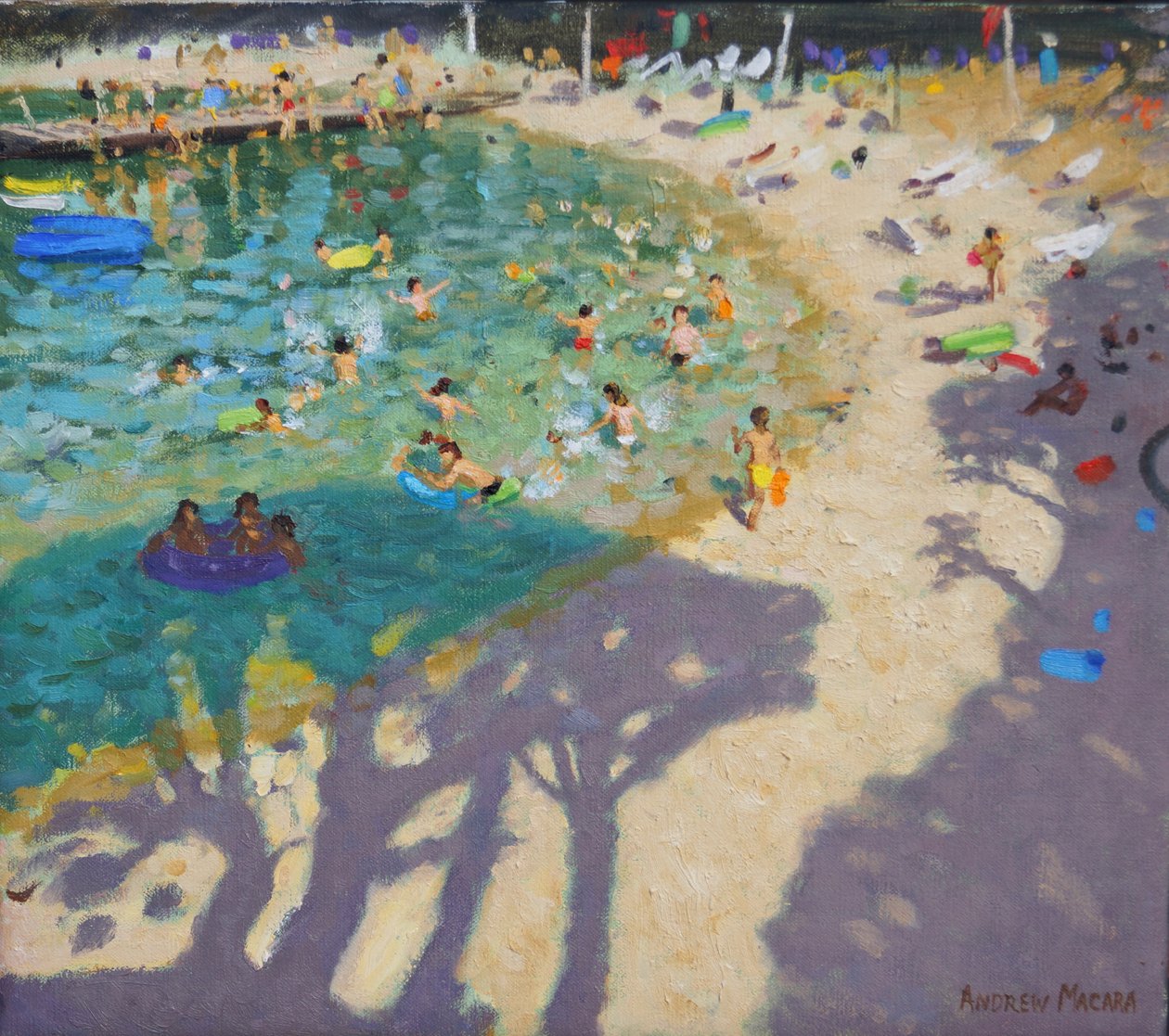Rovinj 2016 (2016) yakınlarındaki sahilde ağaç gölgeleri by Andrew Macara