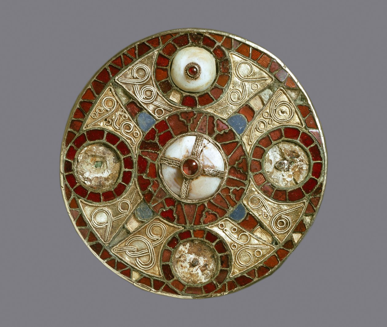 Mücevherli disk broş, Monkton, Kent, Anglo-Sakson