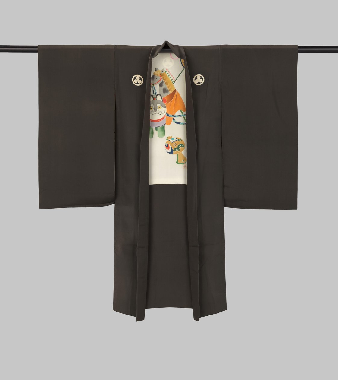 oyuncaklar ile çocuklar haori by Anonymous