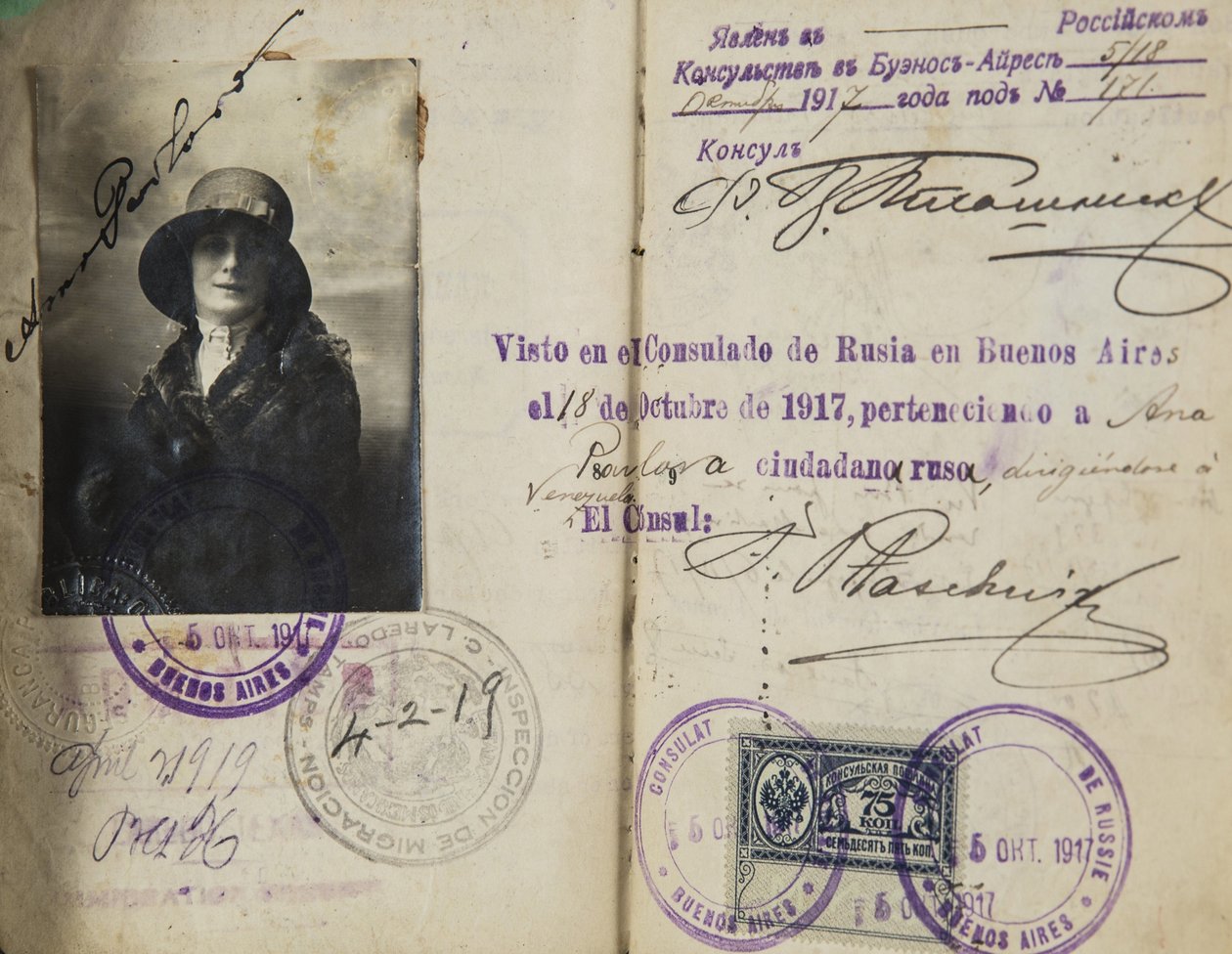 Anna Pavlova Pasaportu (1881-1931) Par Anonim, c. 1920 - Fotoğraf - Özel Koleksiyon by Anonymous Anonymous