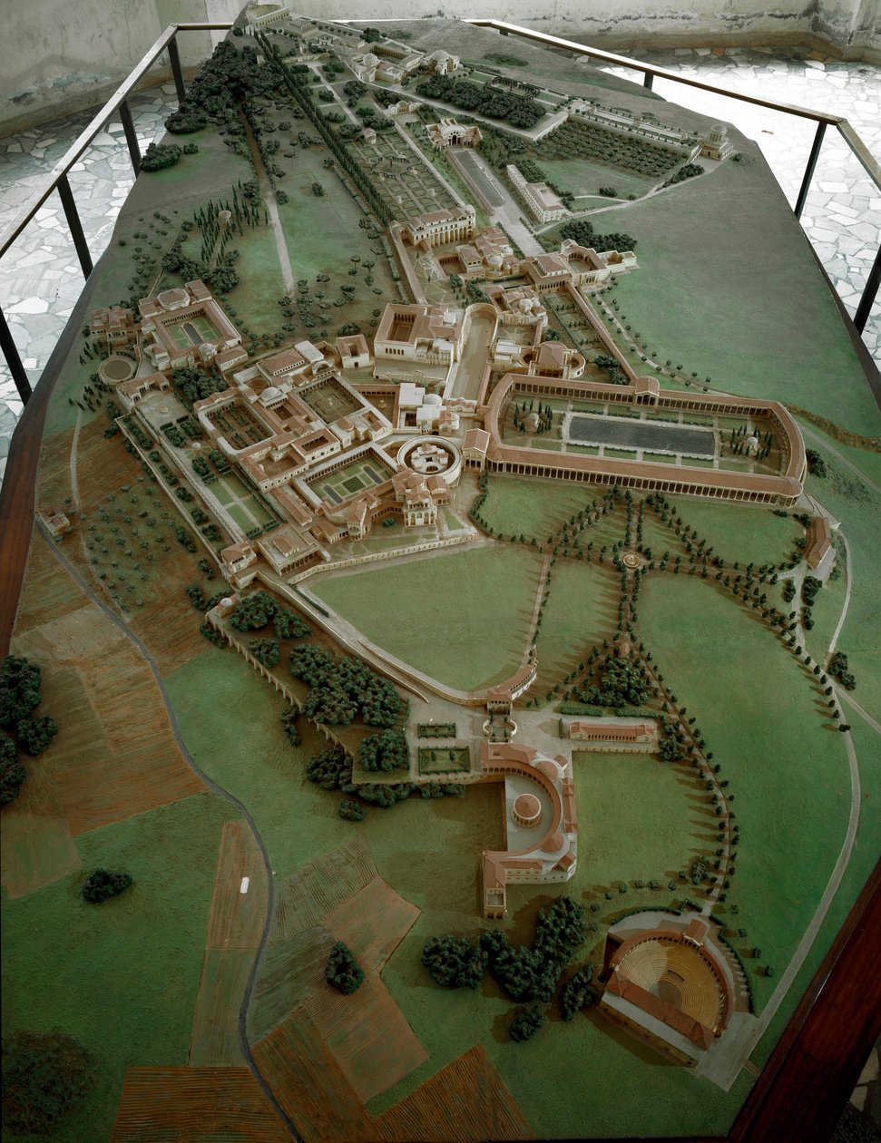 Roma sanatı: Villa Adriana