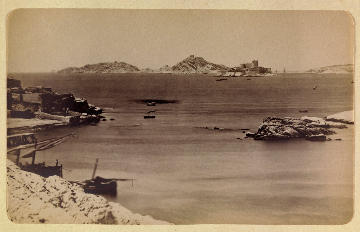 1885-1890 civarında Marsilya kasabası ve çevresi: If Kalesi ve adalar, Özel koleksiyon by Anonymous Anonymous