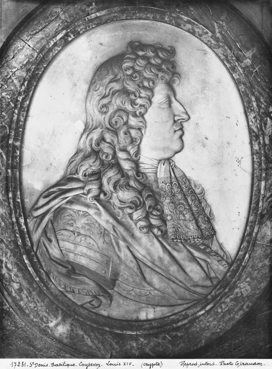 Louis XIV (1638-1715) (mermer) by Antoine Coysevox
