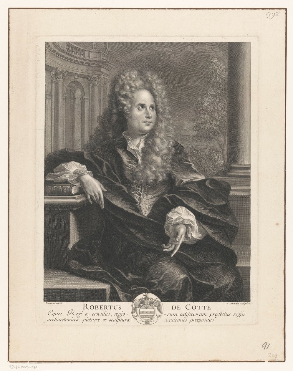 Robert de Cotte'nin portresi, klasik mimaride bir kitaba yaslanmış Robertus De Cotte (nesne üzerindeki başlık) by Antoine Trouvain