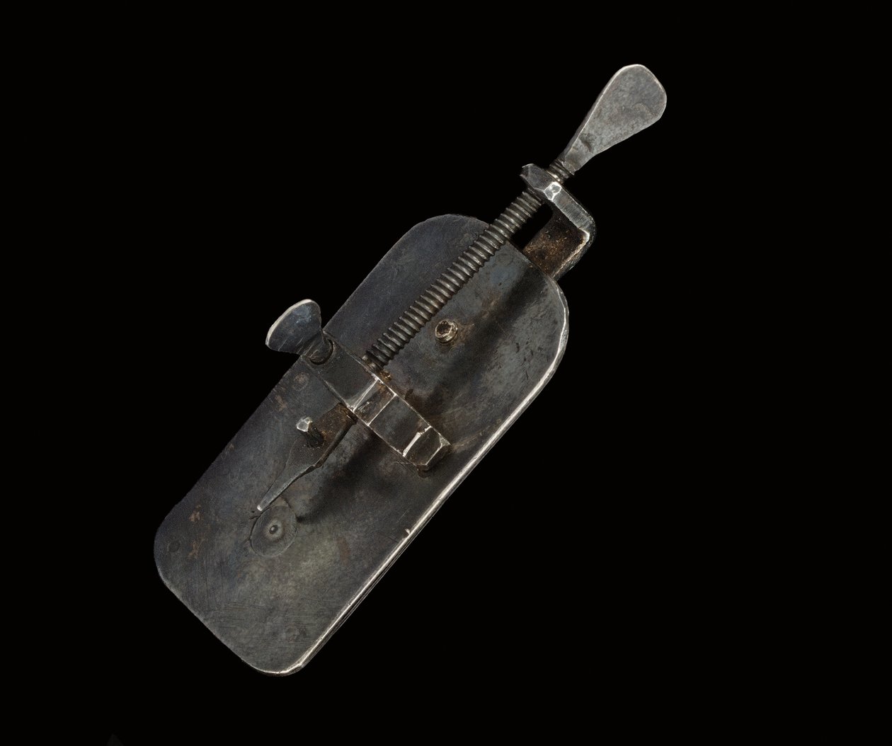 Mikroskop, c.1690 (gümüş ve cam) (ayrıca bkz. 1121456-60) by Antoni van Leeuwenhoek