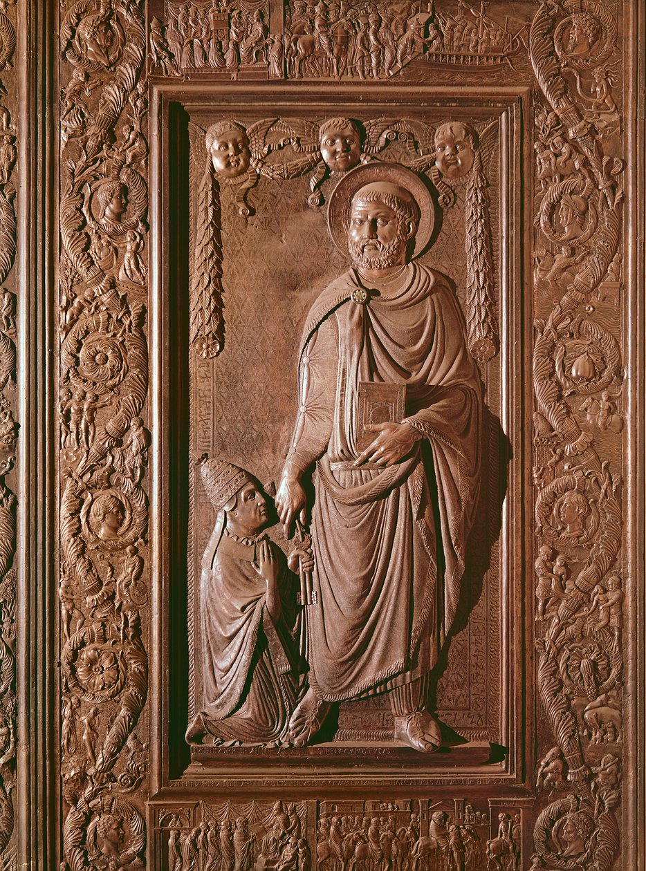 Aziz Petrus, bazilikanın merkez kapısından detay, 1439-45 (bronz) süslemeli (ayrıca bkz. 247330-247337) by Antonio Filarete