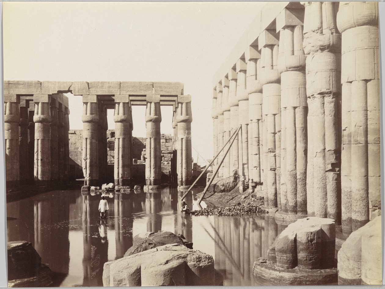 Luksor Tapınağı, Amenhotep III Mahkemesinin Görünümü (albüm gümüş fotoğraf) by Antonio Beato