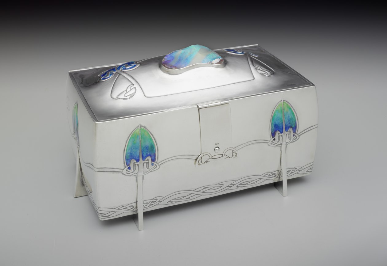 Kutu (model 652 çeşidi) by Archibald Knox