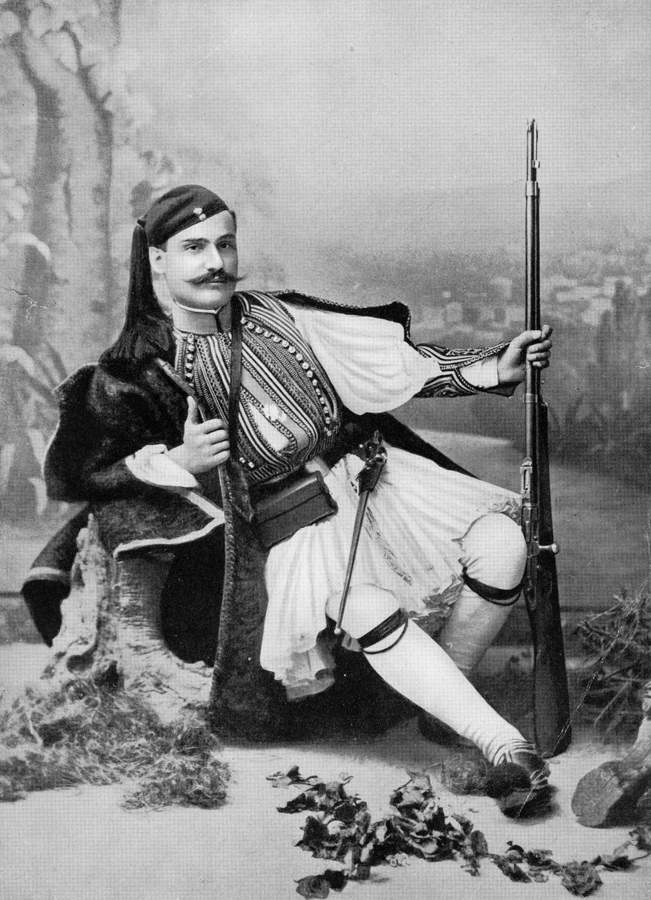 Bir Yunan Evzone, 19. yüzyıl sonu by Aristotelis Rhomaides