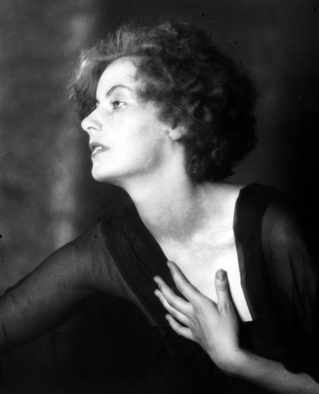 Greta Garbo, 1925 (bw fotoğraf) by Arnold Genthe