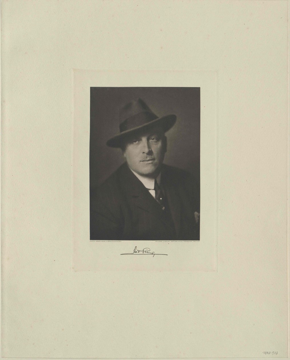 Eduard Heinl (baskı) by Artist Unknown