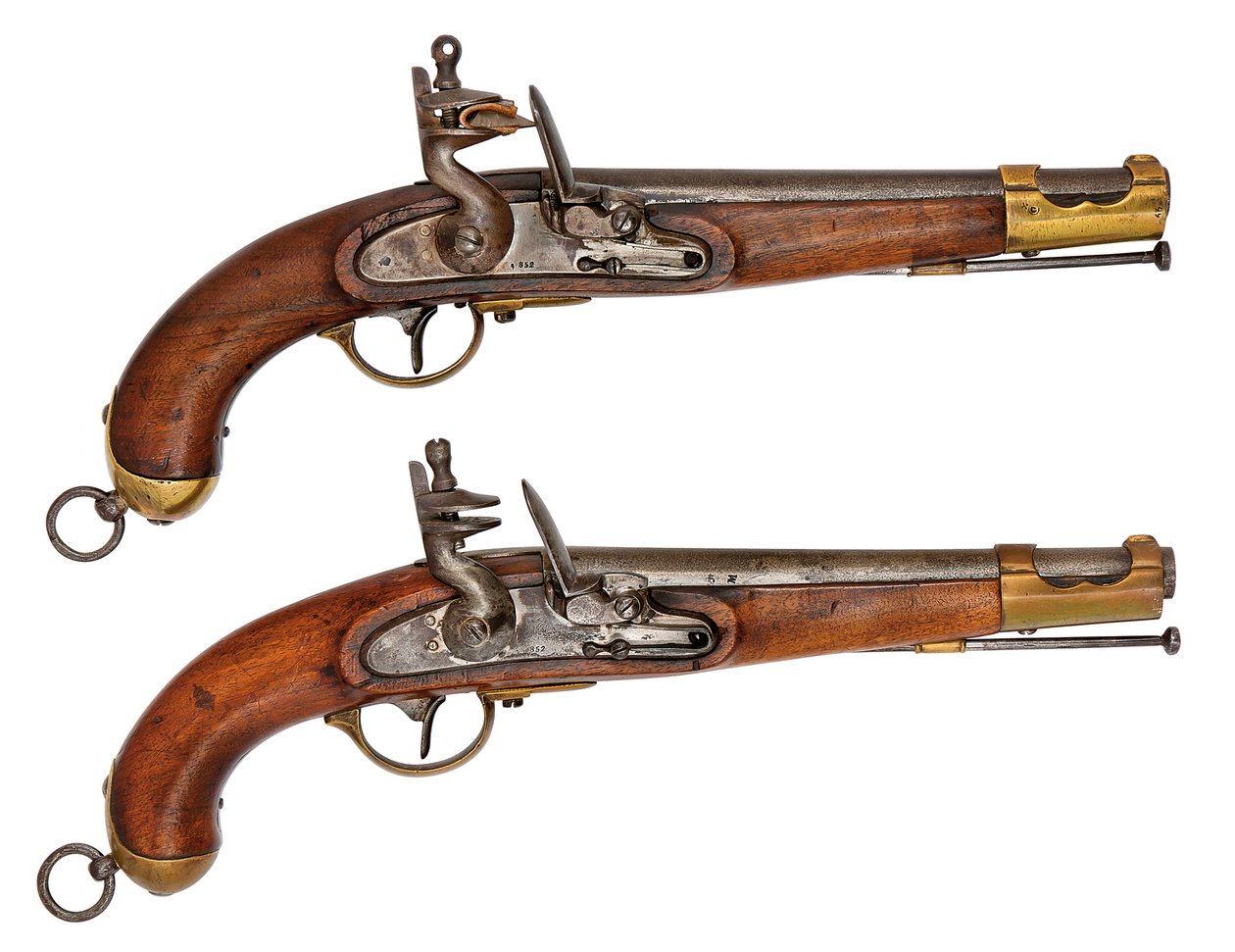 Avusturyalı 16,9 mm çakmaklı hizmet tabancalarından oluşan bir ayraç by Austrian School