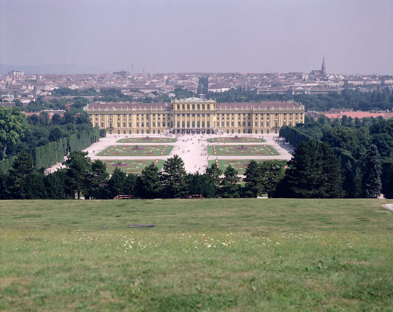 Schonbrunn Sarayı, 1711