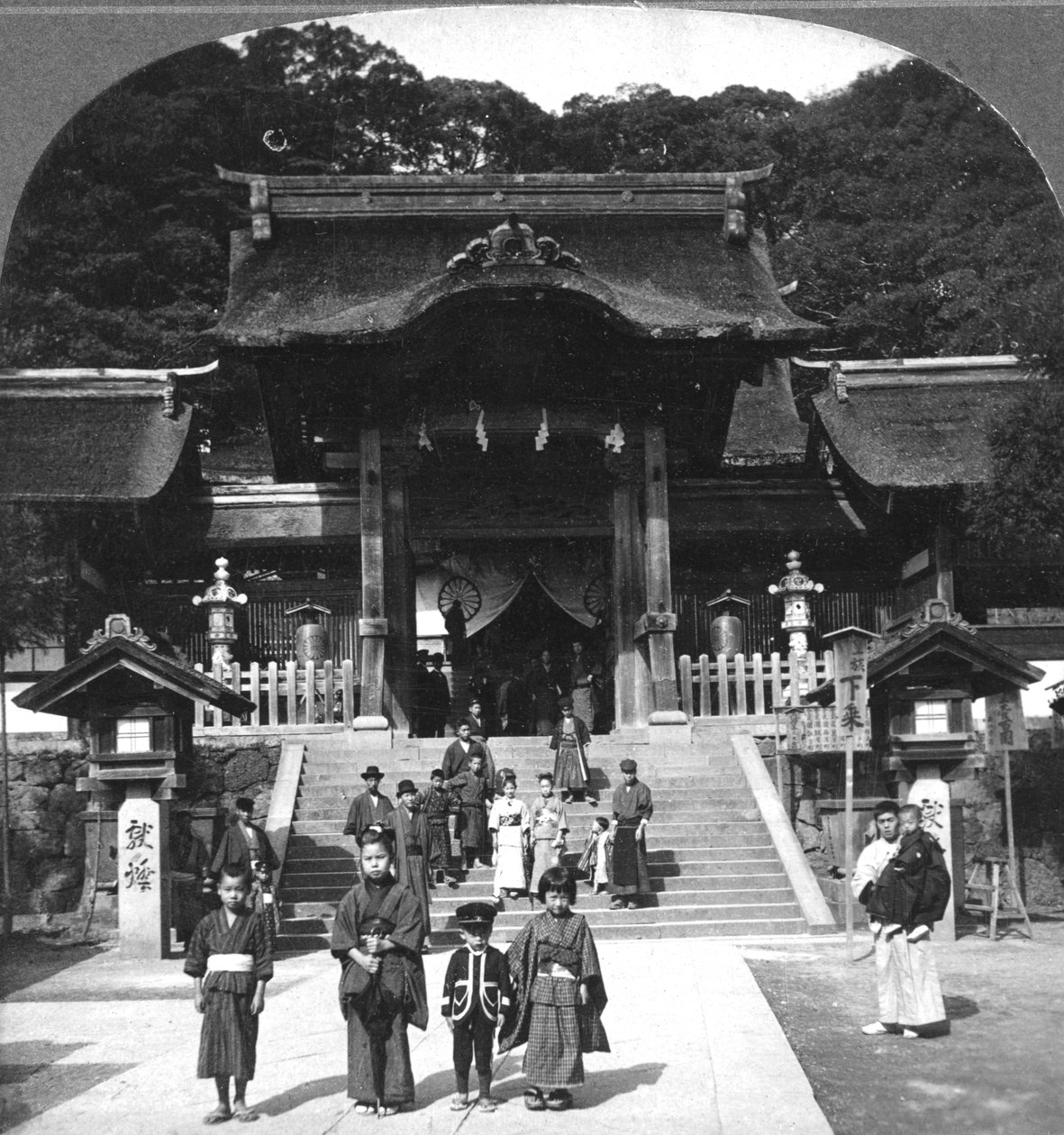 Osua Tapınağı, Nagazaki, Japonya, 1901. by B. L. Singley