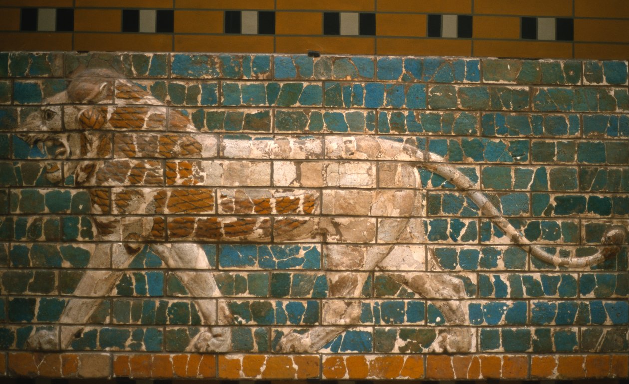 İştar kapısından aslan, Babylon (sırlı tuğlalar) by Babylonian