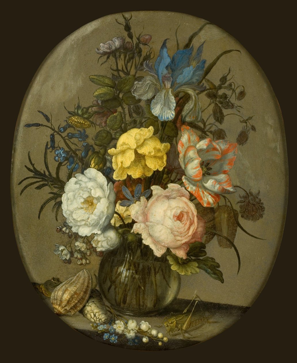 Yanında kabukları ve bir böcek olan Cam Vazoda Çiçekler by Balthasar van der Ast