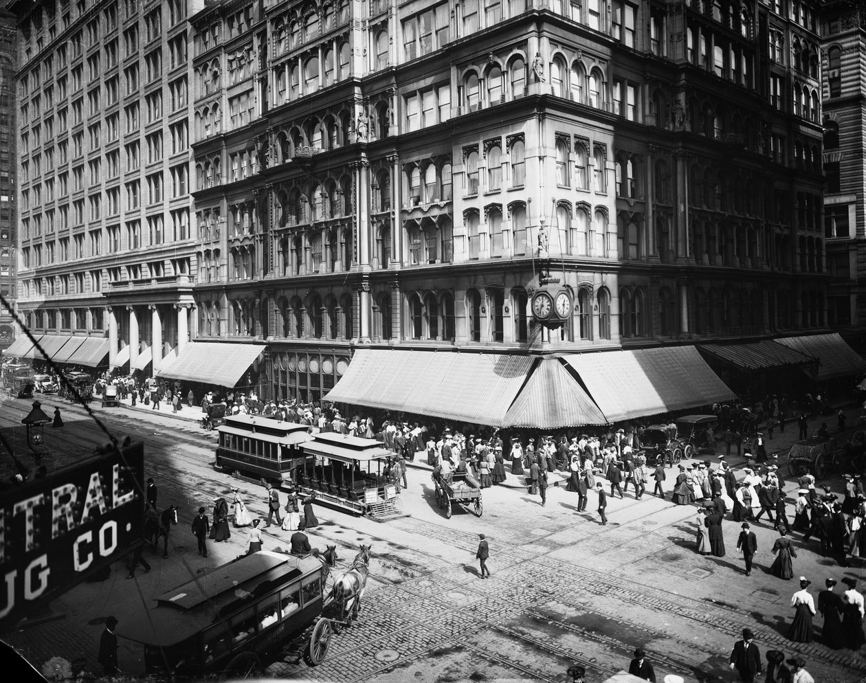 Marshall Field & Company, Chicago, Illinois, ABD, c.1905 (s/b fotoğraf) by Barnes and Crosby