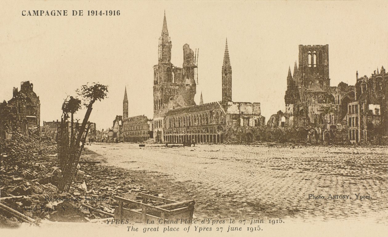 Grand Place, Ypres, 27 Haziran 1915 by Belgian Photographer