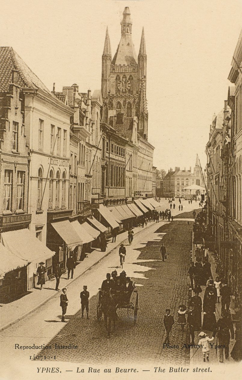 Rue au Beurre, Ypres by Belgian Photographer