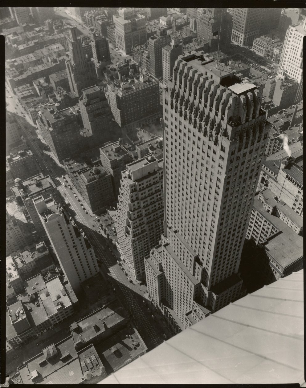 Chanin Binası, New York by Berenice Abbott