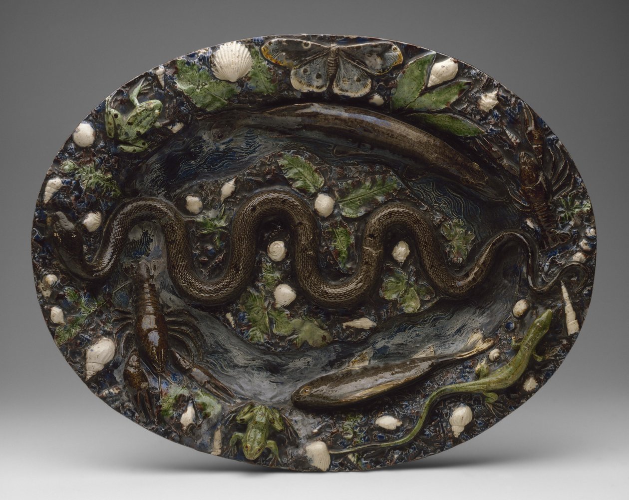Rustik Eşya: Hayvan ve Bitki Süslü Tabak, 16. Yüzyılın İkinci Yarısı by Bernard Palissy