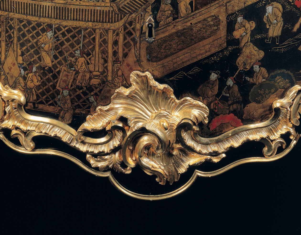 Louis XV şifonyer by Bernard van Risenburgh II