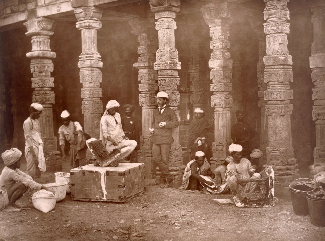 Bir grup Kalıpçı Kutb