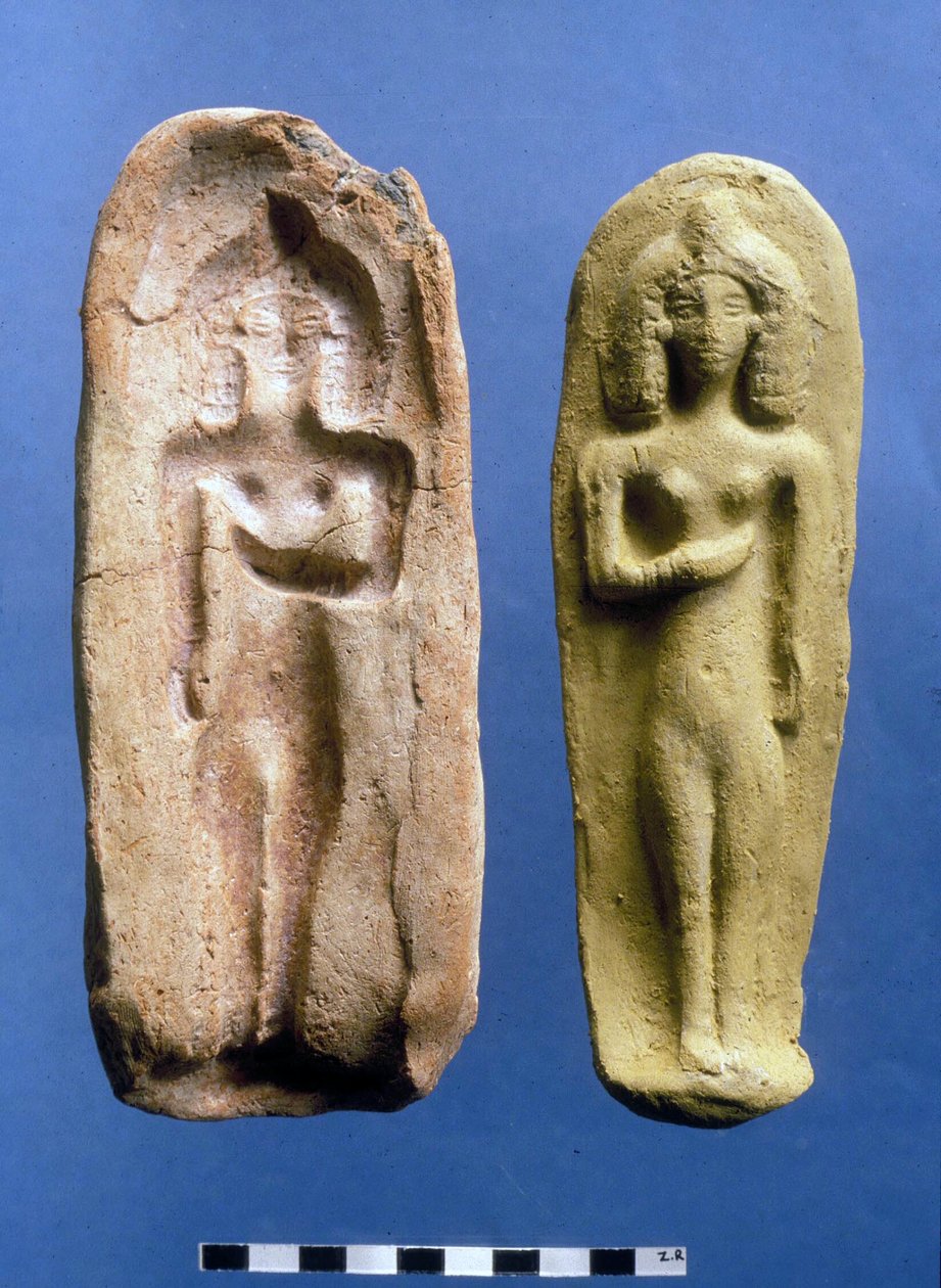 Bereket tanrıçası heykelciği ve döküldüğü kalıp, MÖ 8.-7. yy (kil) by Bronze Age