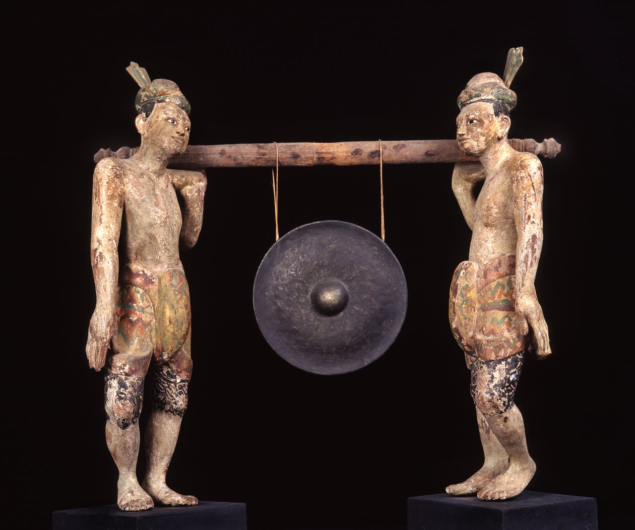 Gong, 19. yüzyıl sonu (ahşap ve metal) by Burmese School