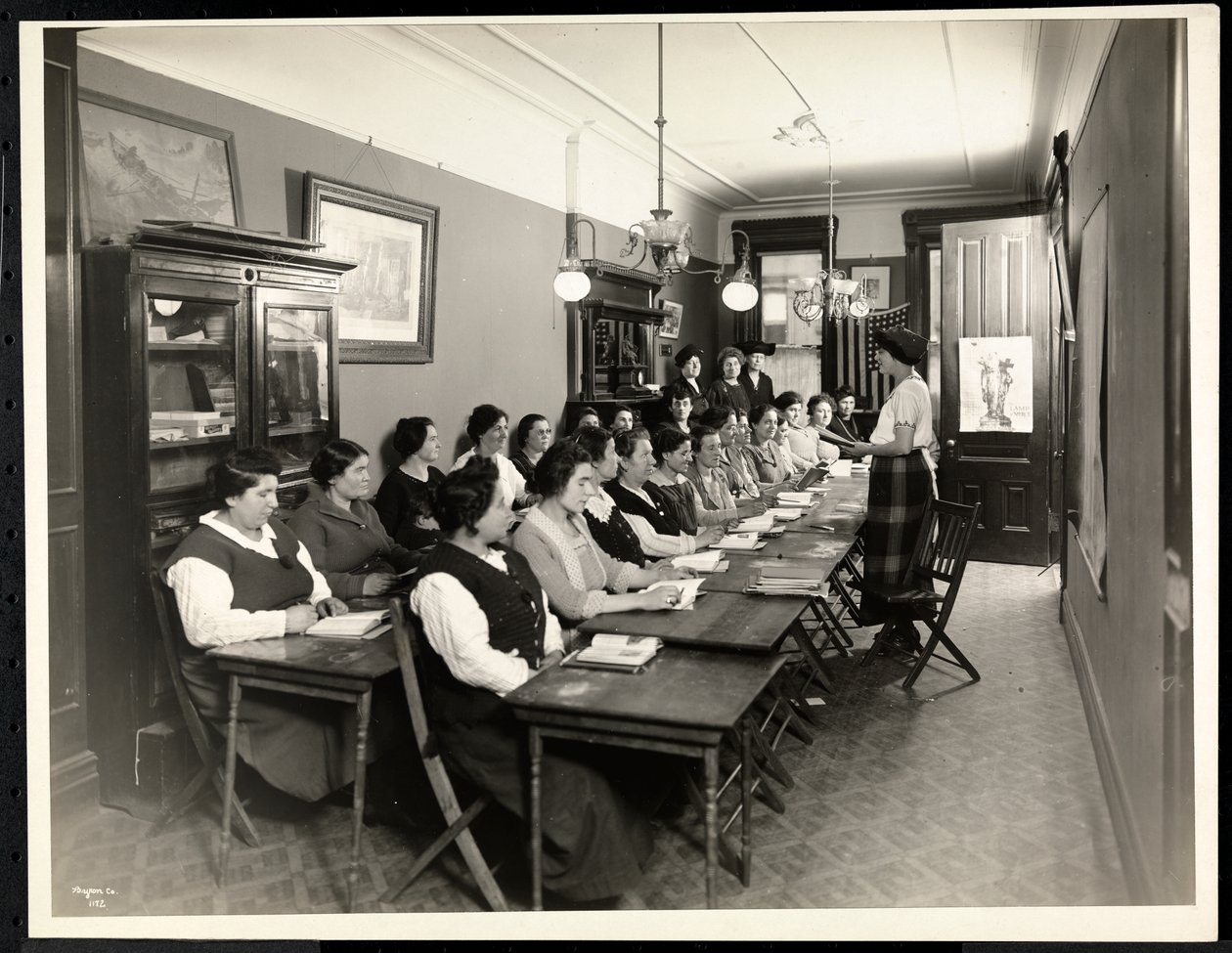 Rodeph Sholom Sisterhood, 157 East 94th Street, New York, 1920