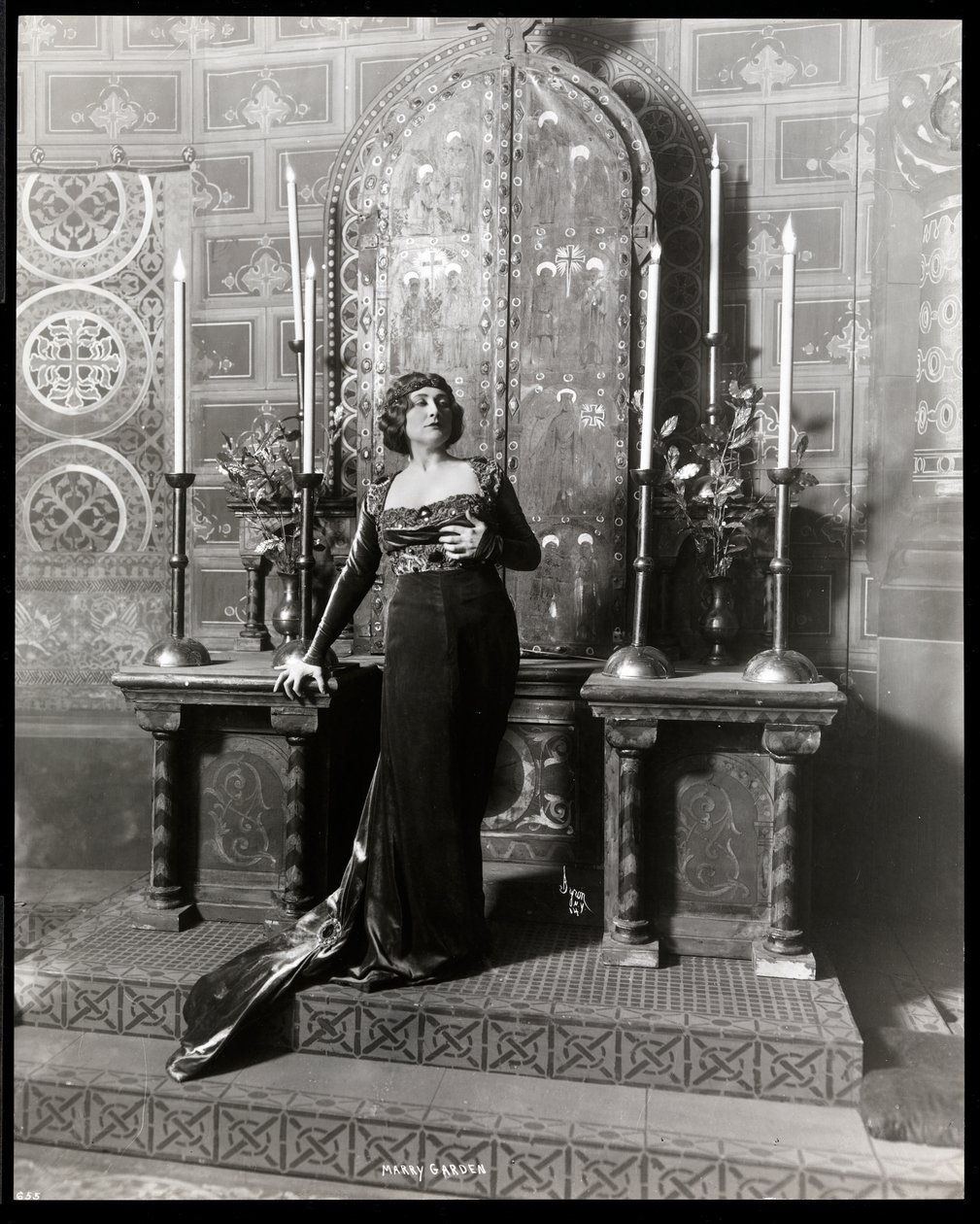 Mary Garden, c.1900 (gümüş jelatin baskı) by Byron Company